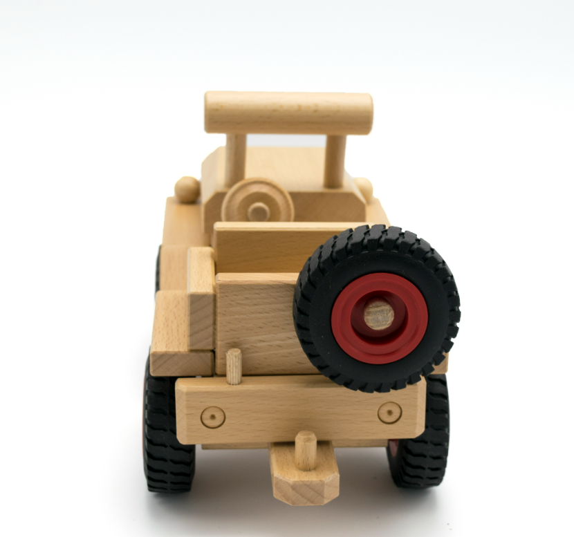 Jeep din lemn - imagine 2