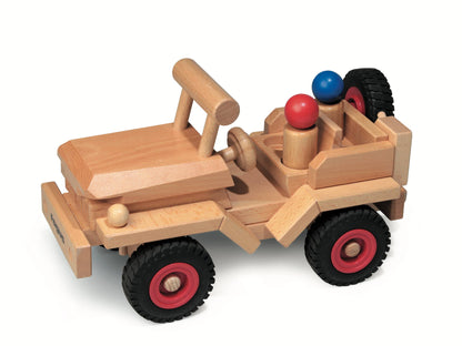 Jeep din lemn